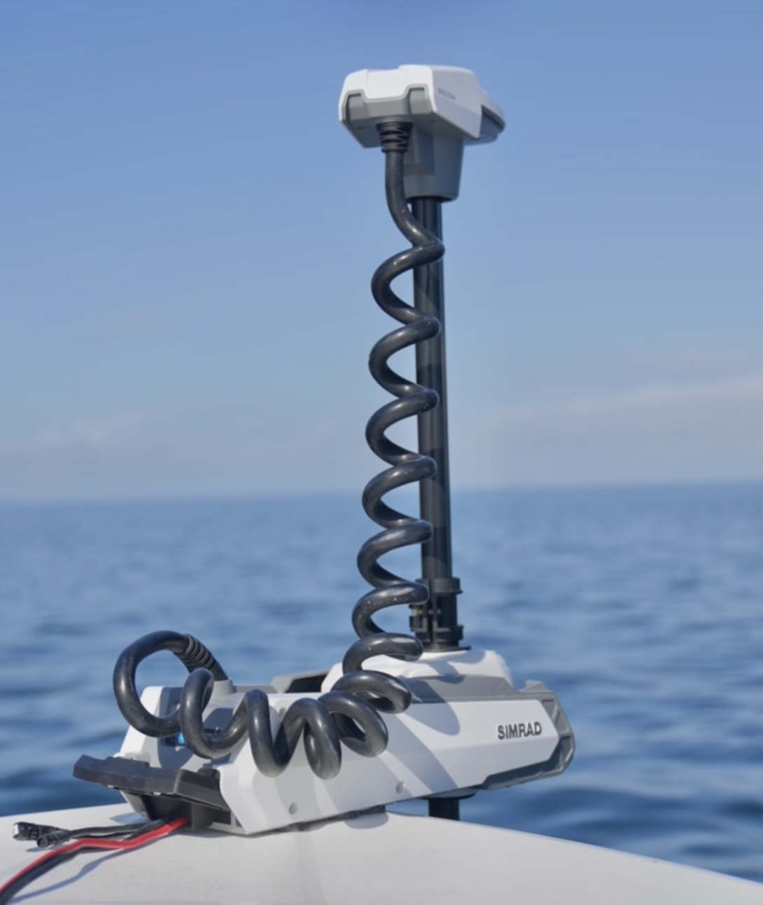 Simrad new RECON Saltwater 72” trolling motor